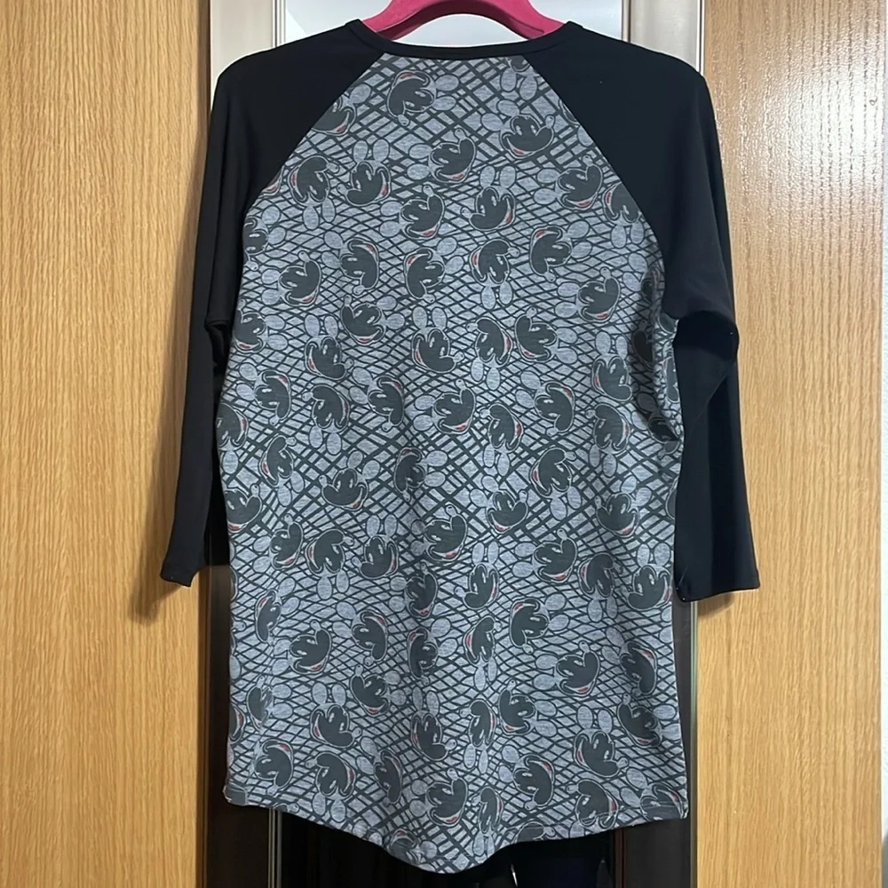 LuLaRoe Disney Mickey Mouse size Small tunic length blouse solid sleeves - Picture 5 of 8